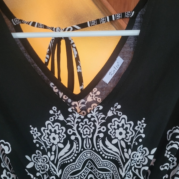 Katie black/white floral paisley dress - Picture 3 of 4